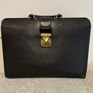 Louis Vuitton Epi Serviette Ambassadeur